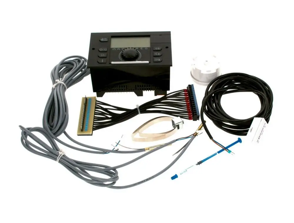 BOSCH Ersatzset mit einem Steuergerät, mehreren Kabeln, Anschlüssen und Zubehörteilen für die Installation oder Reparatur elektronischer Systeme.